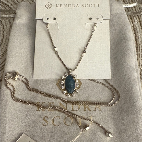 Nwt Kendra Scott Necklace Gold with Teal blue stone, cubic zirconia stones - Picture 5 of 9